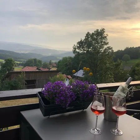 Panoramablick 2, Neu Modernisiert Apartment